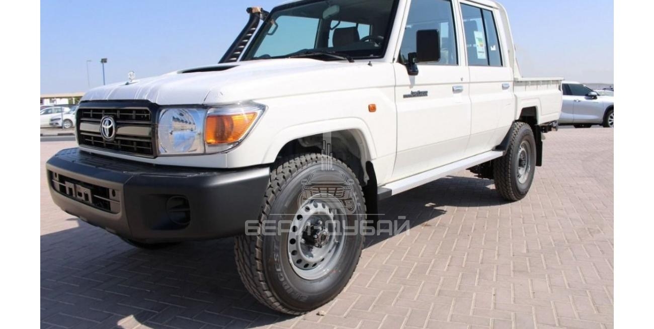 Toyota Land Cruiser Pickup 4.5L V8 Diesel Double Cab STD Manual