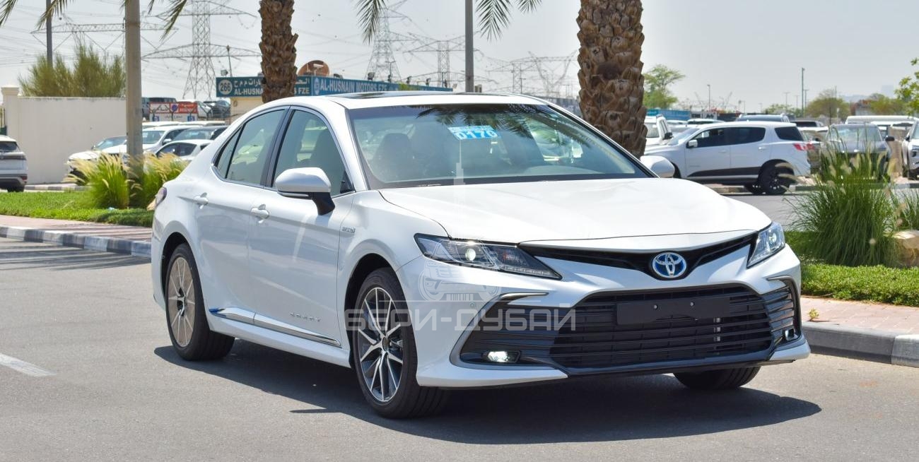 Toyota Camry 2.5L GLE HYBRID,SUNROOF