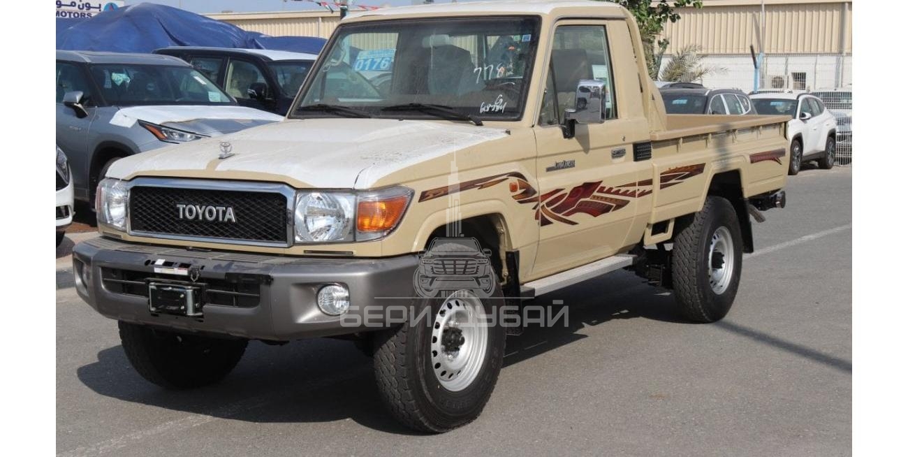 Toyota Land Cruiser Pickup LX 4.0Ltr V6 4WD SINGLE  CAB, DIFFRENTIAL LOCK,WINCH, POWER WINDOW,WOODEN INTERIOR-POWER MIRROE, MOD