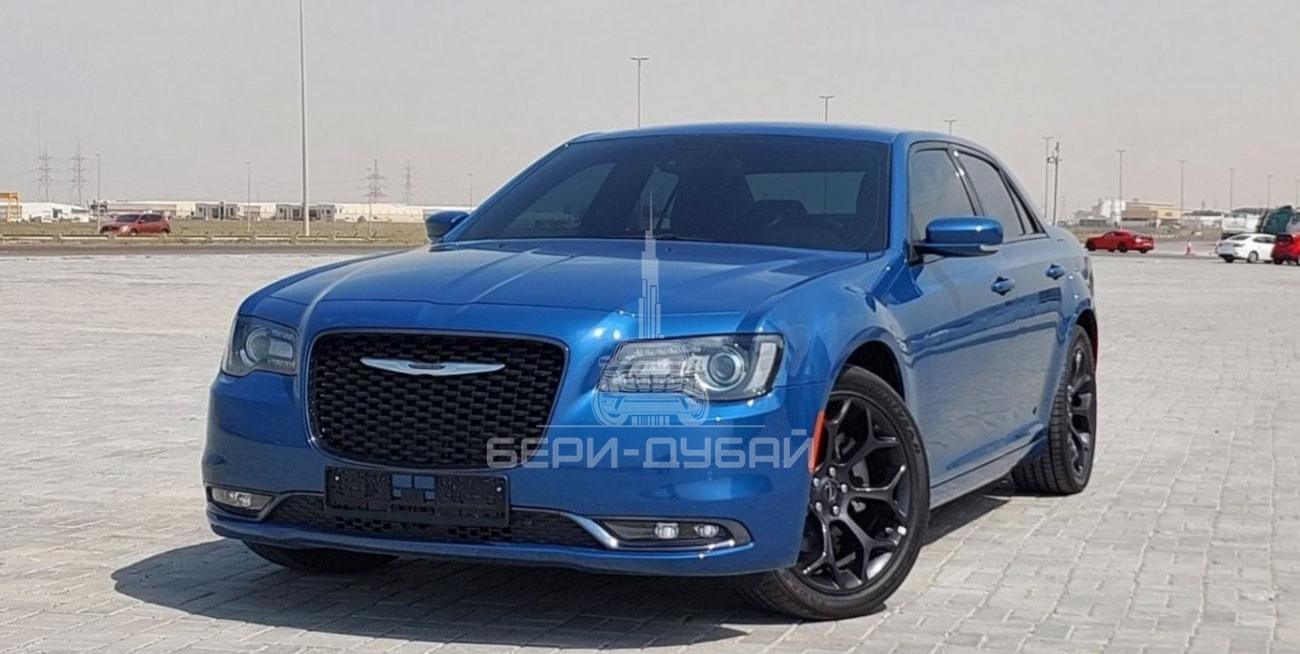 Chrysler 300s Brand New 3.6L V6 2022 GCC Agency Warranty