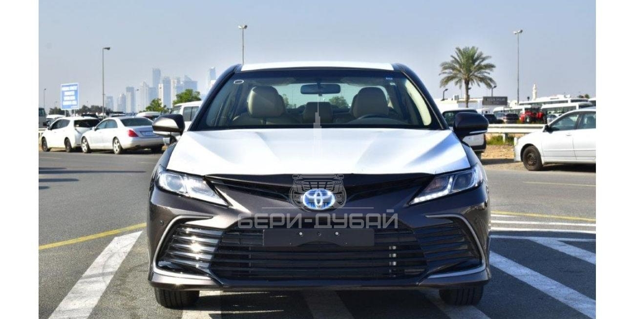 Toyota Camry Hybrid LE 2.5L Fwd Automatic- Euro4