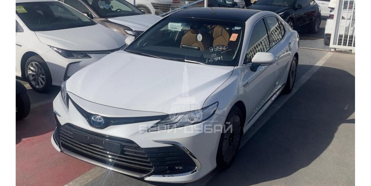 Toyota Camry 2.5L (Hybrid), Memory Seats, Heads Up Display, Ventilated Seats, 2023MY